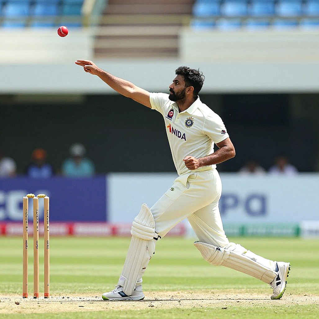 শাদাব-হারিসের অবিস্মরণীয় জুটি: পাকিস্তানের অসম্ভব জয়ের গল্প শাদাব-হারিসের অবিস্মরণীয় জুটি: পাকিস্তানের অসম্ভব জয়ের গল্প