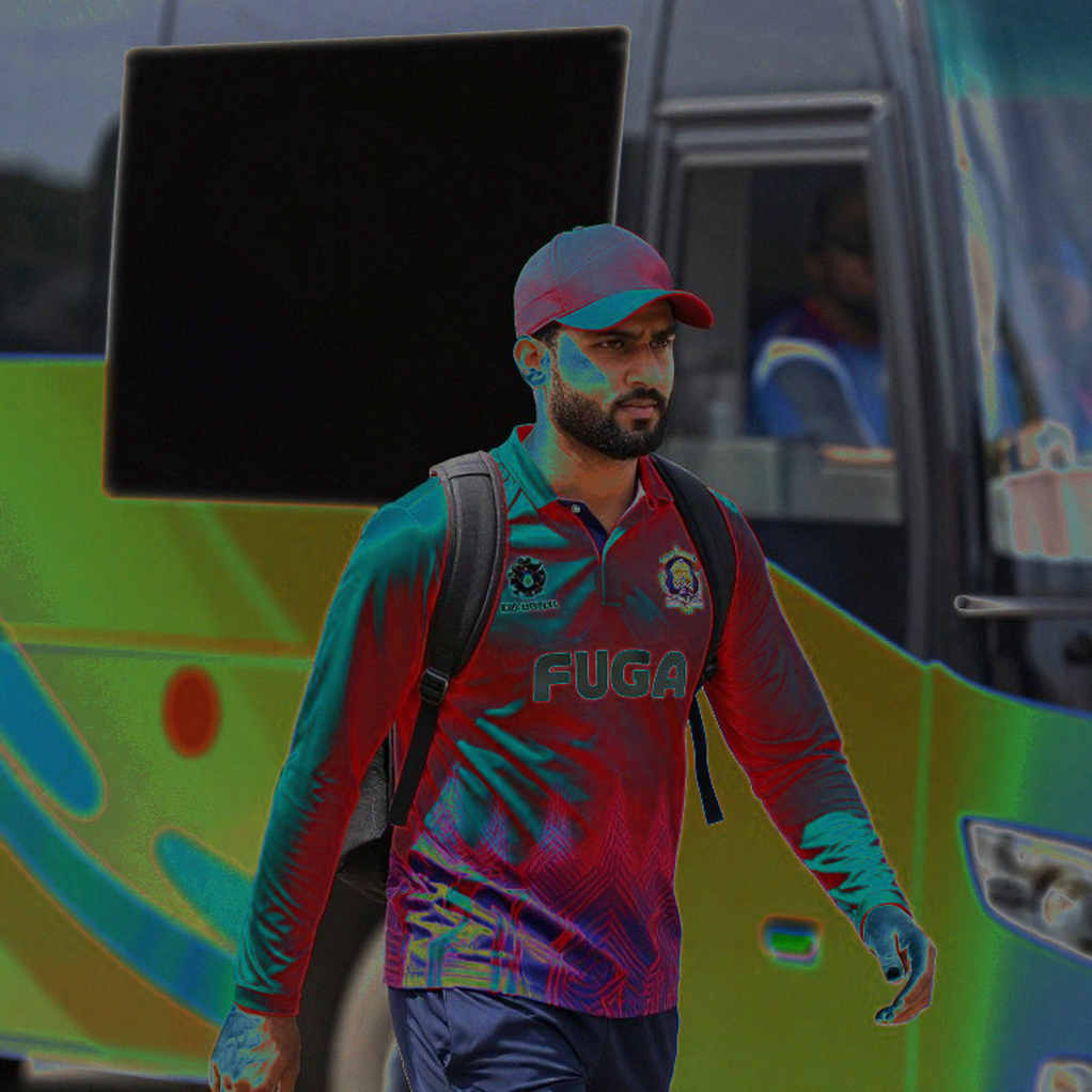 শেষ বলে ৪৩০ তাড়া: শ্রীলঙ্কার জয় আর একটি ফাঁকা বোলিং কলাম